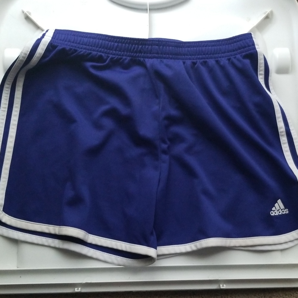 Athletic shorts